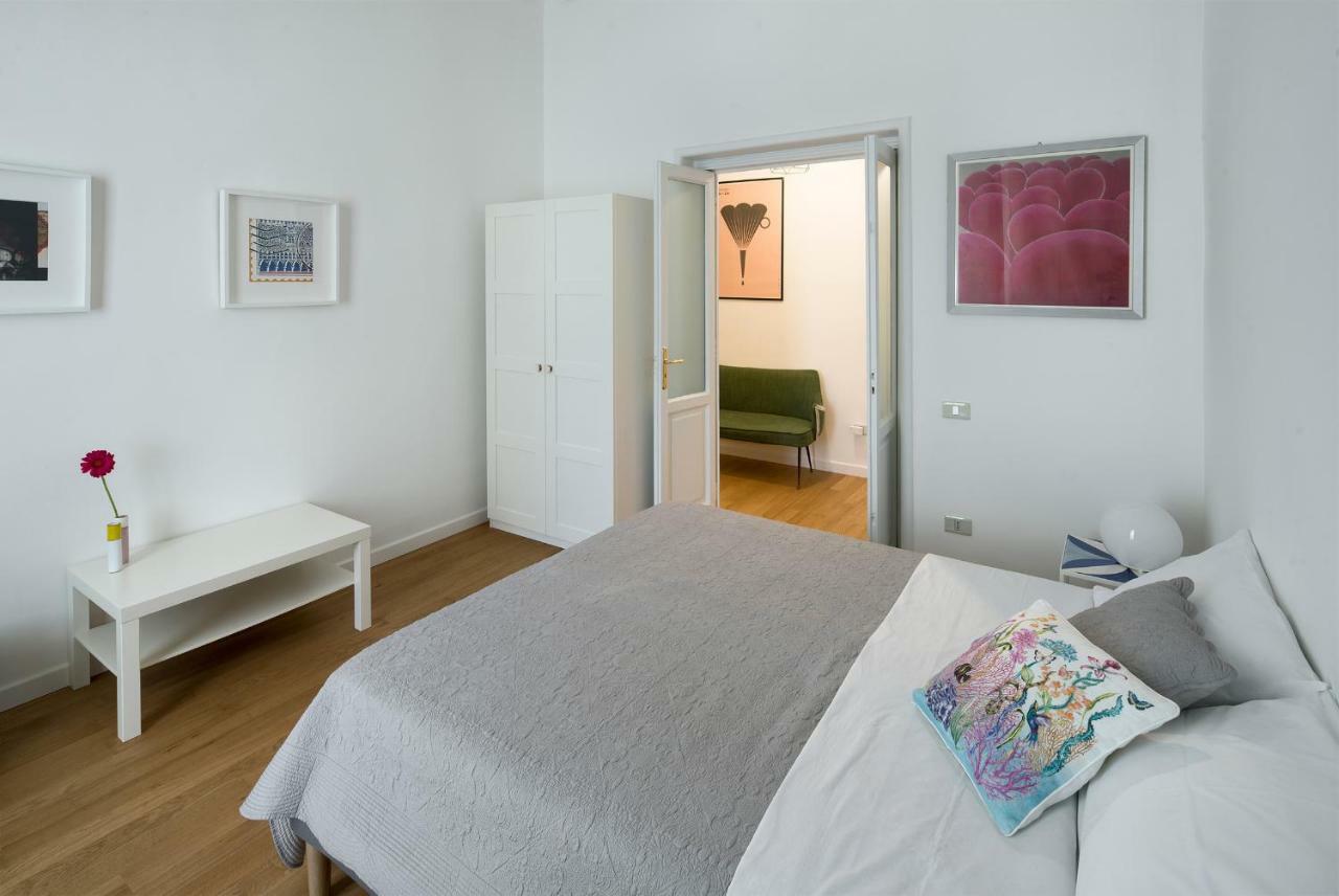 A Casa Di Adri Appartement Salerno Buitenkant foto