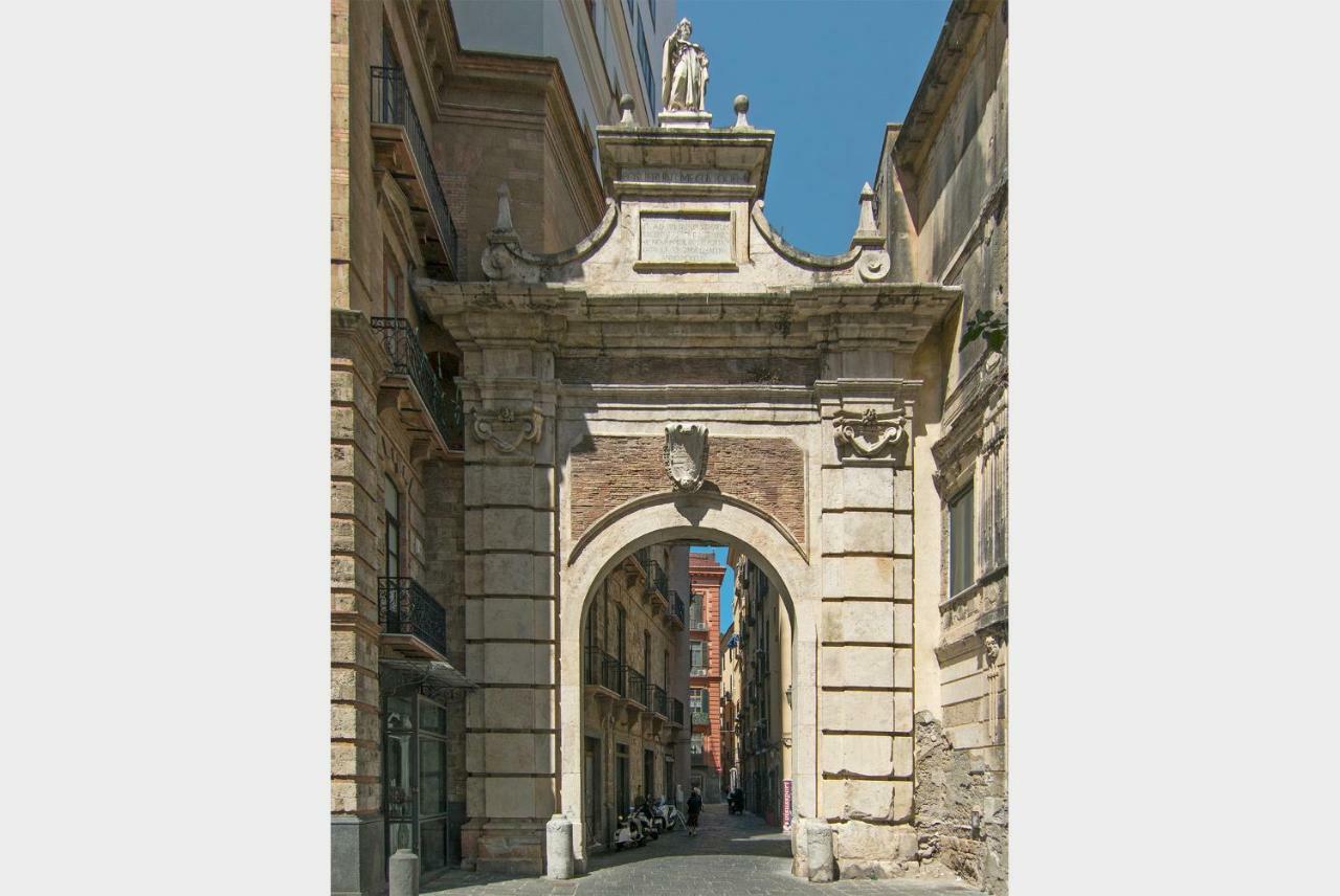 A Casa Di Adri Appartement Salerno Buitenkant foto